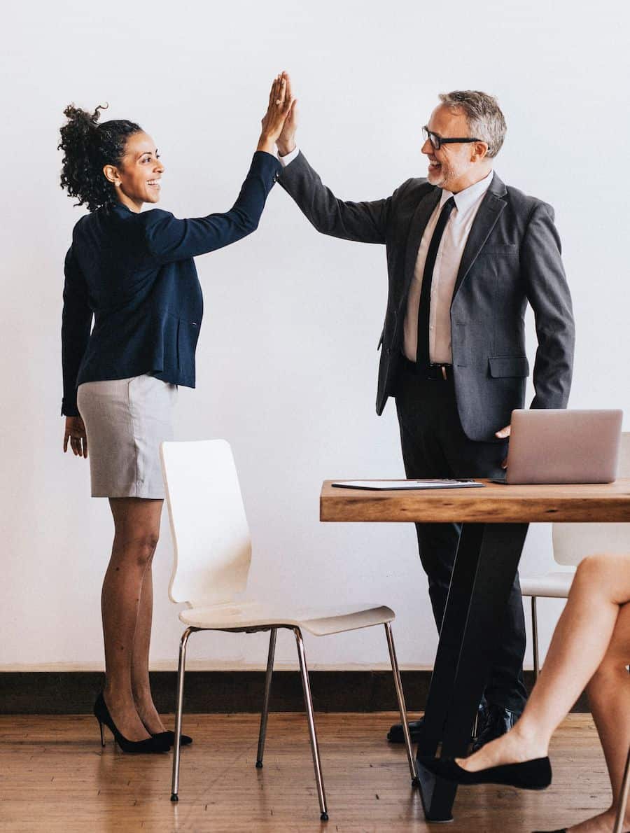 Freelancer uniéndose al Programa de Partners de Seguros UEI